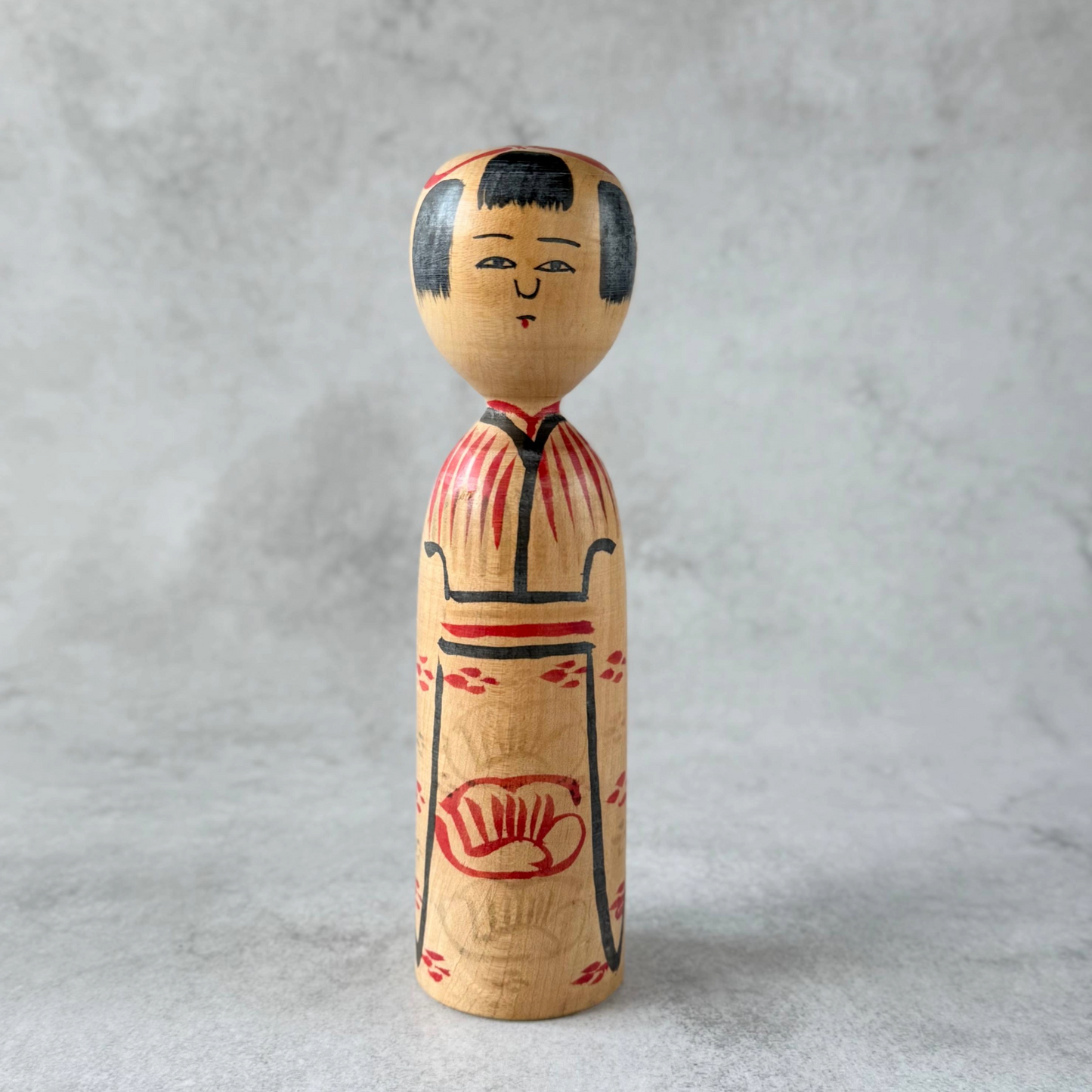伝統こけし 小倉久太郎作 1970年代 — 人間国宝 |木地山スタイル | 18.5cm (7.3インチ)