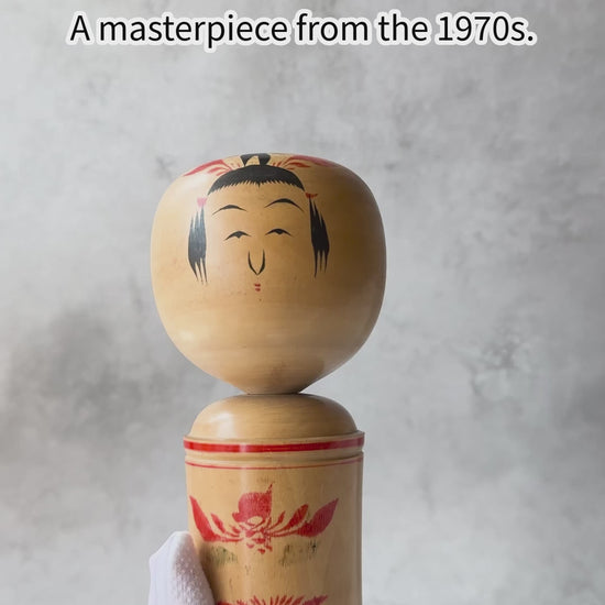 Vintage Shoji Sakurai Naruko Kokeshi Doll hand-painted wood